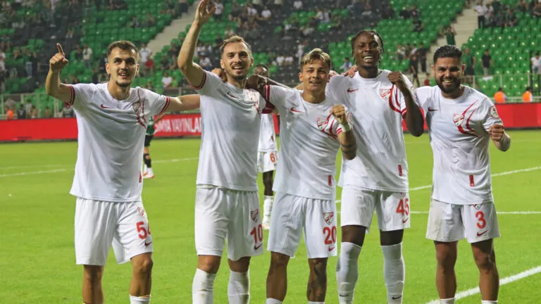 Trendyol 1. Lig 4. Hafta: Sakaryaspor 1-4 Boluspor